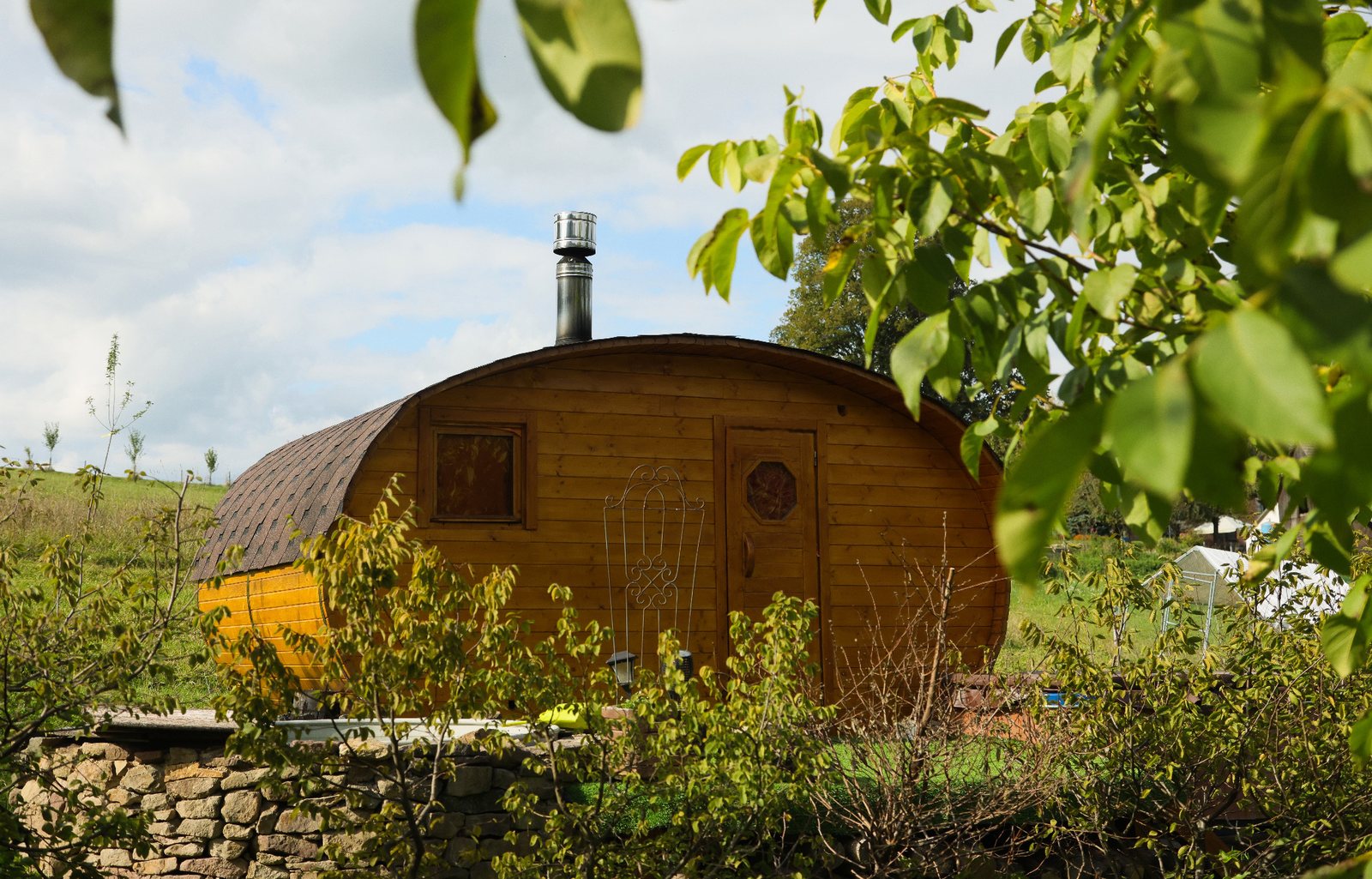 Sauna před párovým pobytem ve tmě